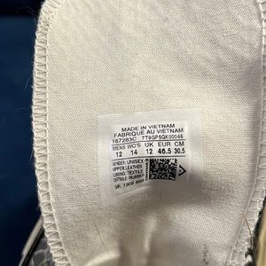 Custom Men’s Converse never worn